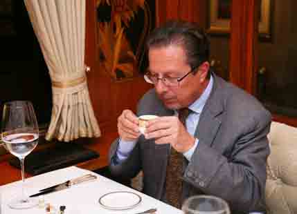 Nicolas de Barry: Of Scent and&nbsp;Taste