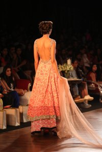 Backless kurta  by Manish Malhotra